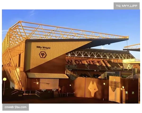 狼队坐镇莫利纽克斯球场誓夺三分力争主场迎来赛季首胜 狼队坐镇莫利纽克斯球场誓夺三分力争主场迎来赛季首胜