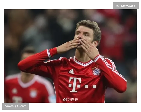 老将穆勒告别战,拜仁更衣室致敬 老将穆勒告别战,拜仁更衣室致敬